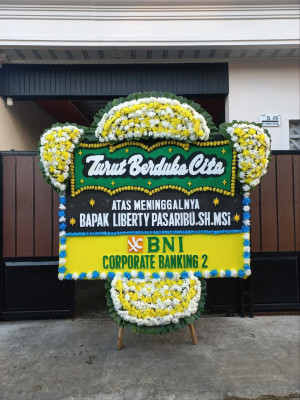 Papan Bunga Duka di Bomakia